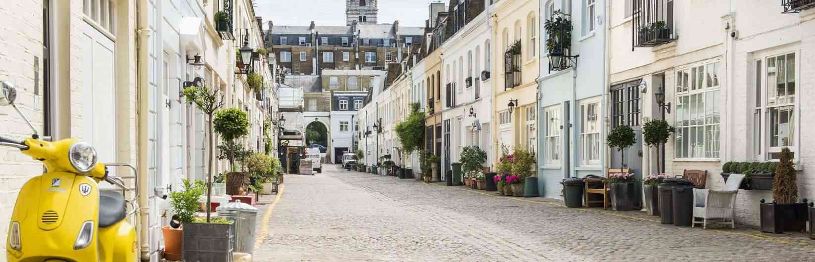 Savills Selling a Mews Property